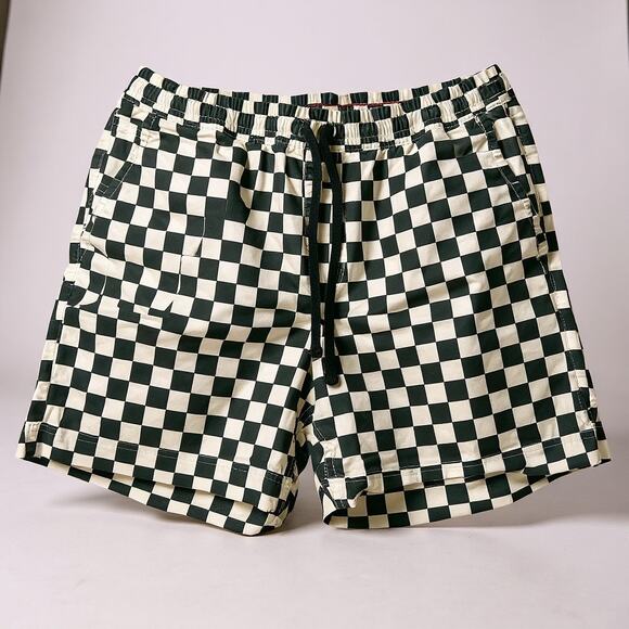Vans Men’s Checkered Shorts M white black - Picture 2 of 7